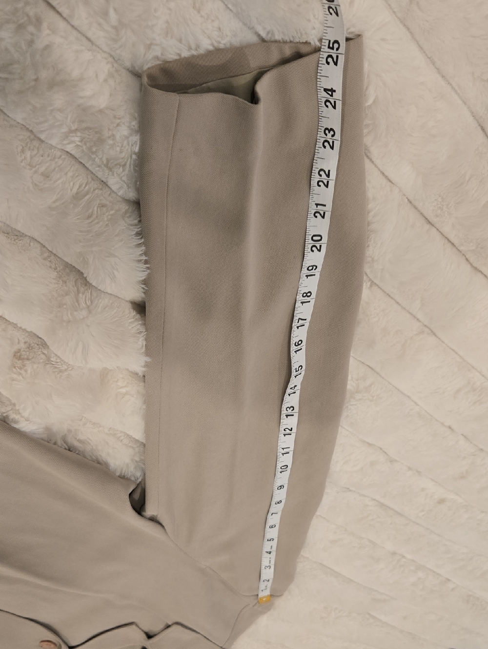 Bachrach Beige Single-Breasted Trench Coat - Picture 11 of 12
